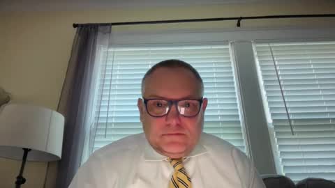 Snapshot of hungron9 chatting on May 2026 03:28:01 PM AARON online show from May 2026 03:28:01 PM