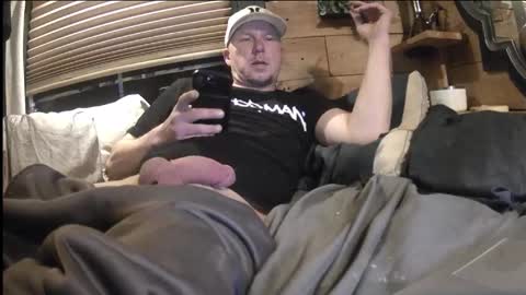 HuingsingleDad79 online show from December 2024 04:20:02 AM