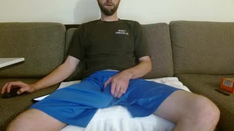 Snapshot of hungslim8inch chatting on May 2026 01:47:02 AM King Hungslim online show from May 2026 01:47:02 AM