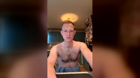 Snapshot of hungteasex chatting on April 2026 06:31:02 AM HungTeaseX online show from April 2026 06:31:02 AM