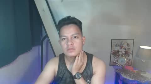 hunk_danny online show from March 2025 06:26:02 AM
