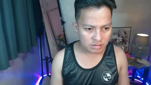 hunk_danny online show from March 2025 10:00:02 AM