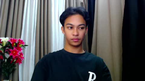 Snapshot of hunk_edward chatting on July 2026 06:21:01 PM hunk_edward online show from July 2026 06:21:01 PM