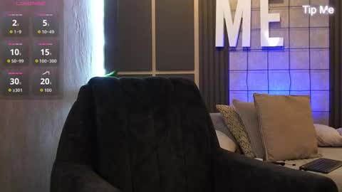 hunk_ryan online show from January 2026 12:43:02 PM