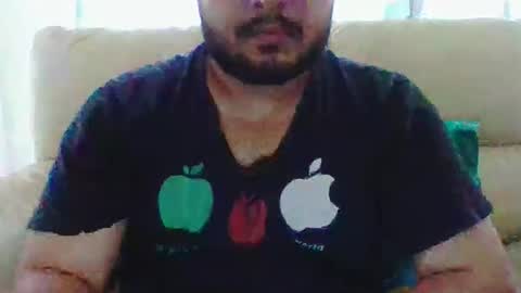 Snapshot of hunkchubby chatting on May 2026 06:44:01 AM chubbyBubby online show from May 2026 06:44:01 AM