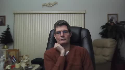 Snapshot of hunkmasclefad458 chatting on December 2024 05:37:02 AM hunkmasclefad458 online show from December 2024 05:37:02 AM