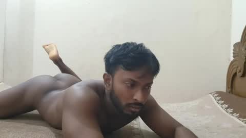 Snapshot of hunky_ariyaan chatting on April 2026 07:33:02 PM Hunky Ariyaan online show from April 2026 07:33:02 PM