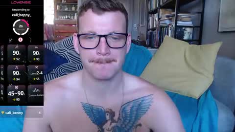 Snapshot of hunky_arthur chatting on December 2024 06:00:02 AM Hunky Arthur online show from December 2024 06:00:02 AM