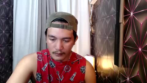 hunkylloyd online show from January 2025 05:05:01 AM