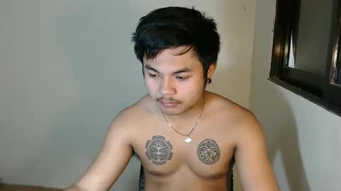 hunkyzeus online show from January 2025 06:35:02 AM