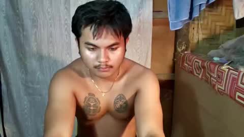 hunkyzeus online show from March 2026 05:31:02 PM