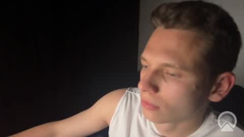 Hunter online show from June 2026 08:22:01 PM