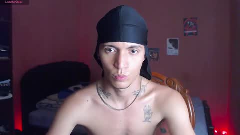 hunter_jagg online show from April 2026 06:19:02 PM