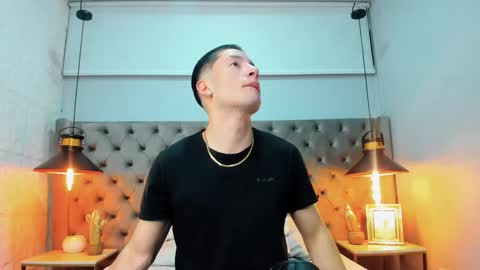 hunterheat_ online show from October 2025 11:51:02 AM