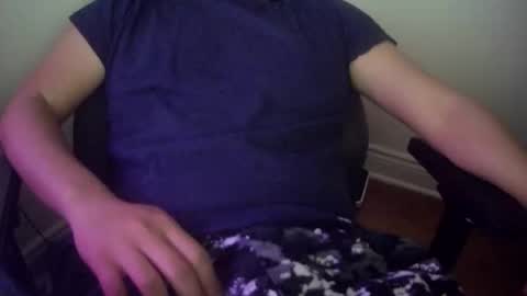 Hunterr online show from April 2026 08:20:02 PM