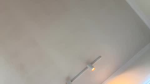 hunybager online show from February 2025 03:38:01 PM