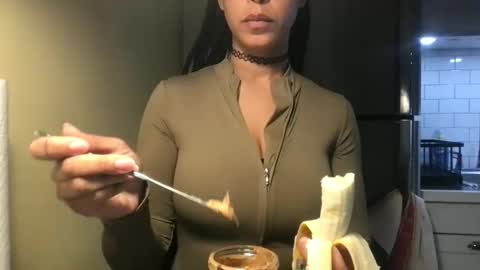 Goddess Hunyy online show from April 2026 10:45:01 PM