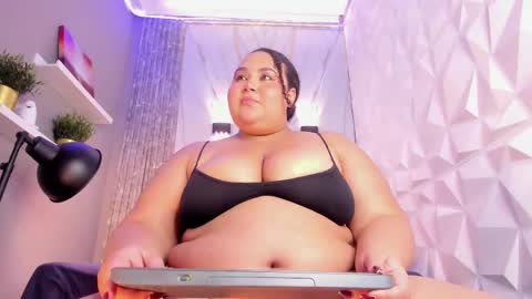 Hurren online show from February 2025 06:49:02 AM