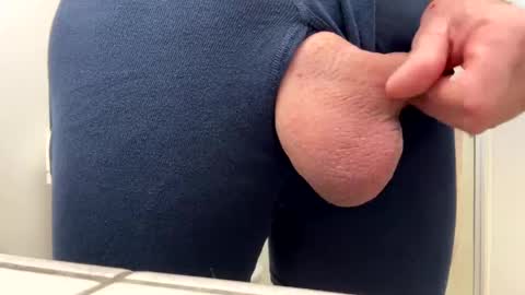 Snapshot of huskey300 chatting on February 2025 05:07:01 PM huskey300 online show from February 2025 05:07:01 PM