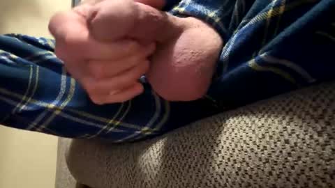 Snapshot of huskey300 chatting on November 2025 01:46:01 PM huskey300 online show from November 2025 01:46:01 PM