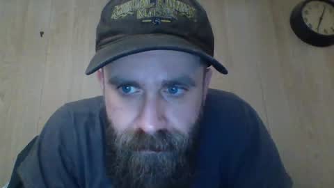 huskygengar22 online show from July 2026 05:56:01 AM