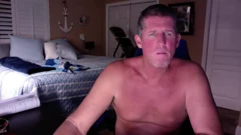 hvacstud4 online show from December 2025 10:07:01 PM