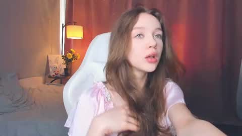 Snapshot of hwadwellingham chatting on June 2026 07:03:02 AM Lily online show from June 2026 07:03:02 AM