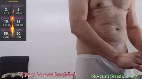 Snapshot of hxmister chatting on March 2025 05:38:02 PM Andrew online show from March 2025 05:38:02 PM