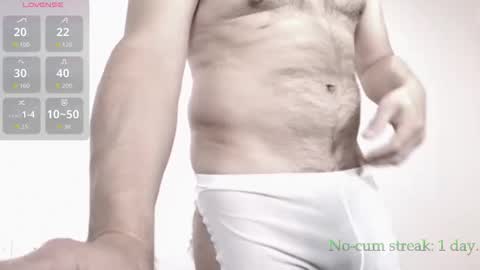 Snapshot of hxmister chatting on December 2025 06:34:01 PM Andrew online show from December 2025 06:34:01 PM