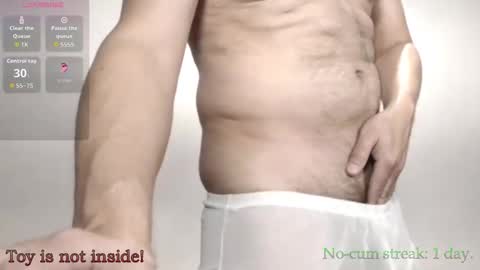 Snapshot of hxmister chatting on February 2026 03:25:02 AM Andrew online show from February 2026 03:25:02 AM