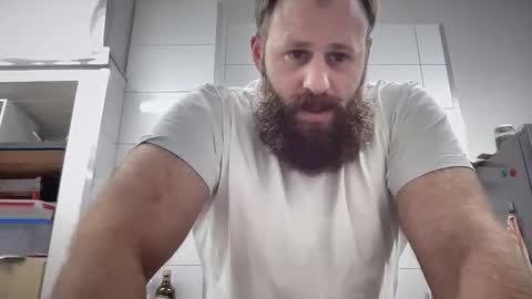 hybride8825 online show from December 2025 10:35:01 AM