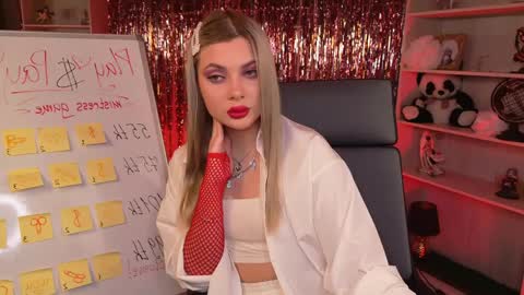 hyileyclark online show from April 2026 09:47:01 AM