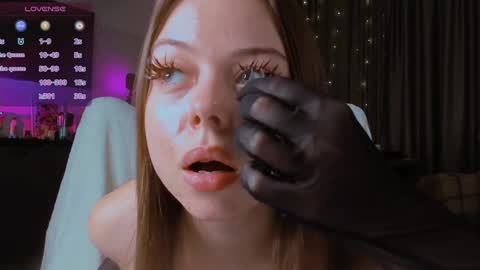 Snapshot of hype_meal_home chatting on January 2025 06:03:02 PM Miley. PVT open i have extra prices on nude show online show from January 2025 06:03:02 PM