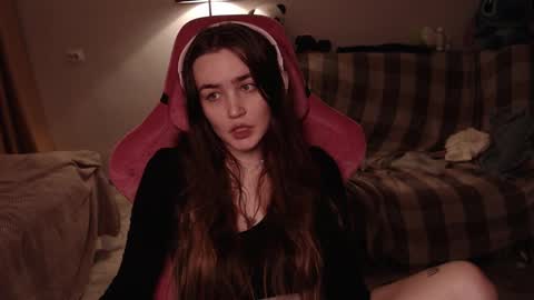 elisabeth online show from February 2025 02:44:02 PM