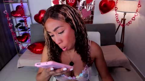 Snapshot of i_lulu chatting on February 2026 10:06:02 PM Lul online show from February 2026 10:06:02 PM