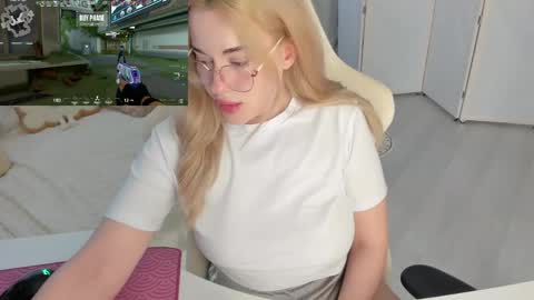 Snapshot of i_want_you_eva chatting on May 2026 03:19:02 PM HiI am EvaPVT is open online show from May 2026 03:19:02 PM