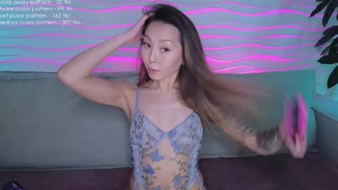 Casey online show from May 2026 07:04:01 AM
