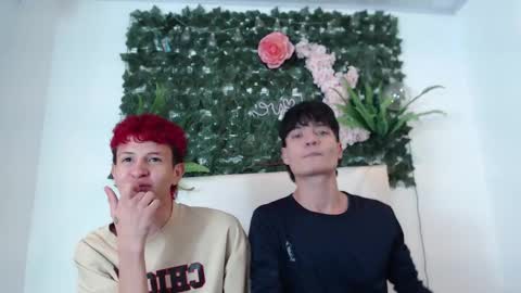 iam_lukas__ online show from November 2025 03:28:02 AM