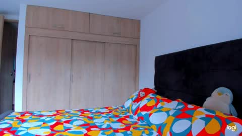 iam_your_fantasy online show from April 2026 06:52:02 PM