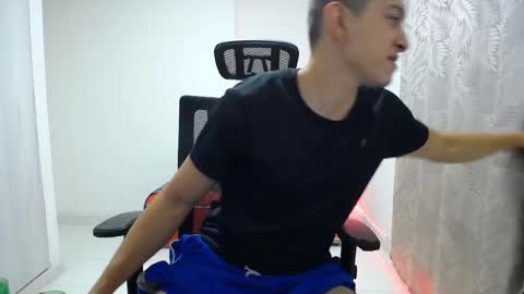 Snapshot of iam_yourbabyprincess_xd chatting on December 2024 05:31:01 AM iam_yourbabyprincess_xd online show from December 2024 05:31:01 AM