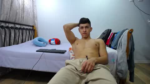 Snapshot of iam_yourbabyprincess_xd chatting on January 2025 06:24:01 AM iam_yourbabyprincess_xd online show from January 2025 06:24:01 AM