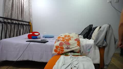 Snapshot of iam_yourbabyprincess_xd chatting on February 2025 08:49:01 AM iam_yourbabyprincess_xd online show from February 2025 08:49:01 AM