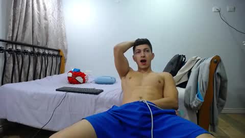 Snapshot of iam_yourbabyprincess_xd chatting on February 2025 06:11:02 AM iam_yourbabyprincess_xd online show from February 2025 06:11:02 AM