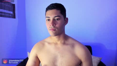 Dylan  independent model  online show from January 2025 10:59:01 PM