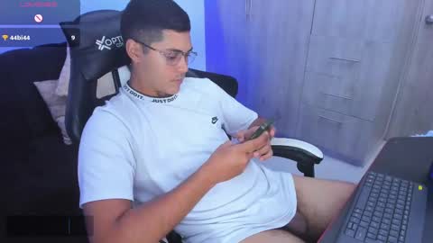 Dylan  independent model  online show from February 2025 09:58:02 AM