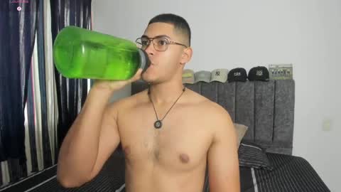 Snapshot of iamdylan777 chatting on May 2026 01:52:01 PM Dylan independent model online show from May 2026 01:52:01 PM