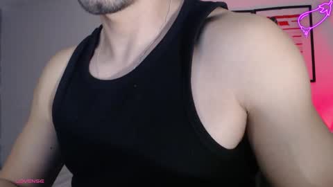  INDEPENDENT MODEL online show from October 2025 01:20:02 AM