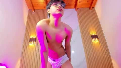 iamjuanjoc online show from January 2026 04:06:01 AM