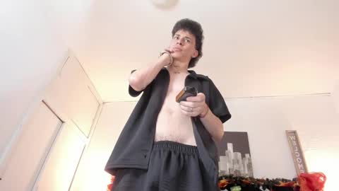 Mariano online show from November 2025 05:11:01 AM