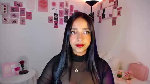 Snapshot of iamroxanne chatting on February 2026 03:16:02 AM Camila online show from February 2026 03:16:02 AM